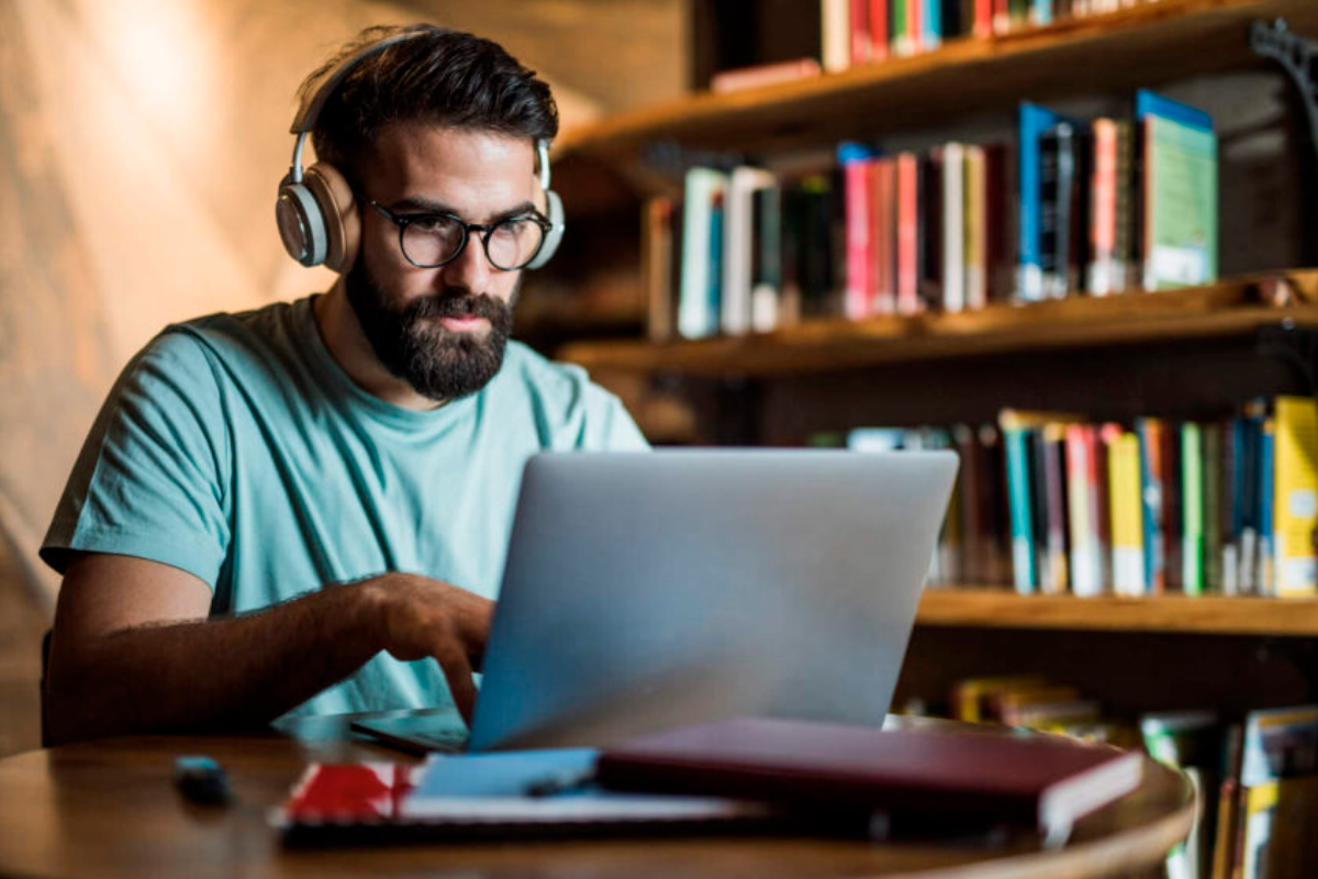 Música con Inteligencia Artificial para la concentración