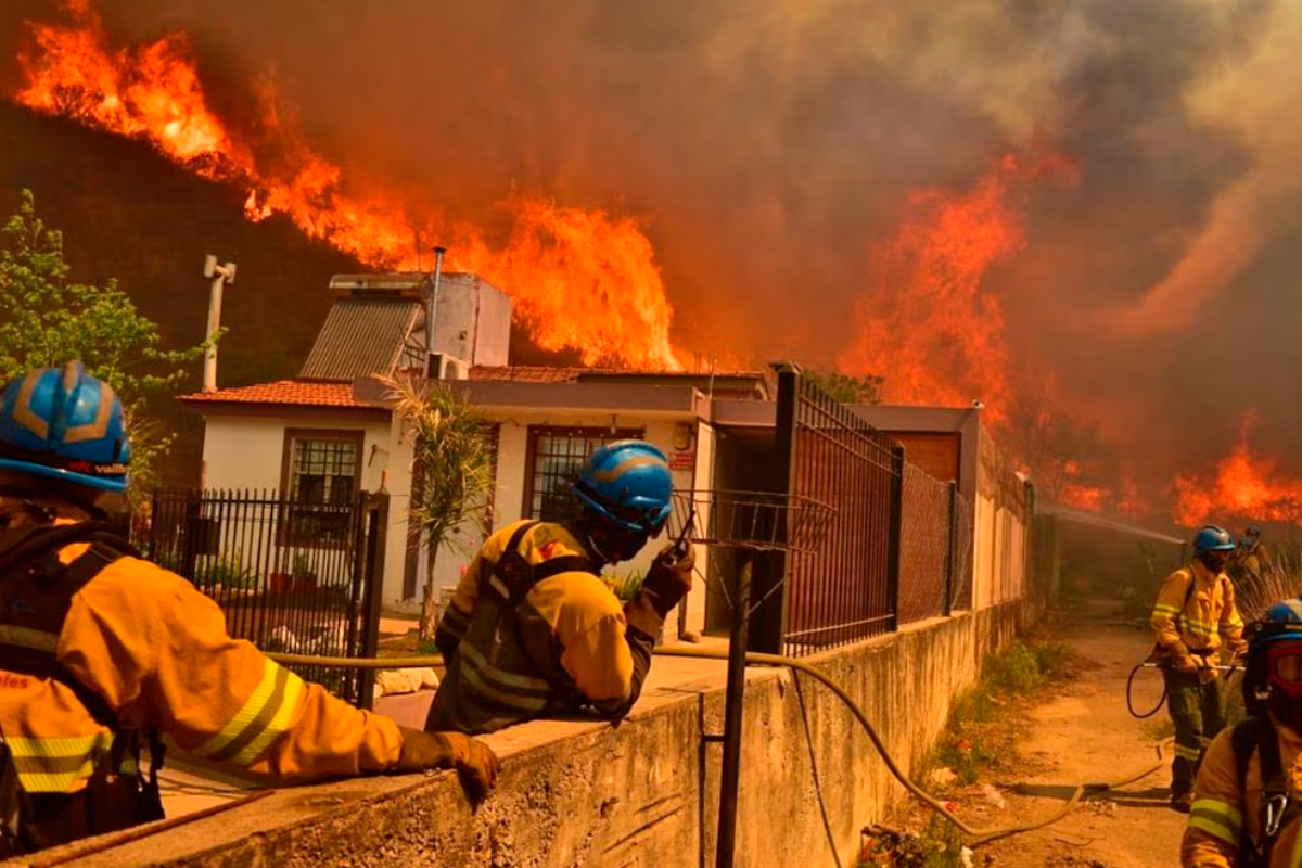 Incendios en Córdoba: desesperante situación en la zona sur de Punilla. (José Hernández/La Voz)